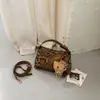Bolso Melard estilo retro, nuevo bolso cruzado de moda con estampado de leopardo para mujer, acabado mate, sensación de alta gama, adecuado para ir al trabajo
