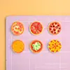 Acessórios de resina de pizza em miniatura simulada Materiais de decoração com cola cremosa DIY Enfeites de brinquedo de comida Brinquedo de faz de conta Decoração de brinquedo