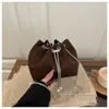 Bolsa Balde Elegante Xiaomi Mijia Fashionável Feminina 2026 Novo Outono Inicial Bolsa de Nicho de Alto Valor Bolsa Transversal Exquisita Bolsa Nuvem