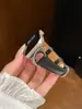 Pulseira de couro com padrão de chifre de boi, adequada para Apple Watch Séries 12, 11 e 10