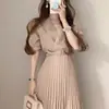 Nuevo Vestido Largo de Verano 2026 Estilo Coreano Chic con Cuello de Solapa, Adelgazante, Plisado y con Cinturón