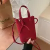 Bolsa Cruzada de Teléfono Móvil de Verano para Mujer, Bolso de Hombro Exquisito de Moda Nuevo 2026, Bolso Tote Pequeño Súper Popular para el Trabajo y Artículos Varios
