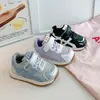 Zapatos para niños, zapatillas para niñas, nuevos zapatos casuales antideslizantes para niños de otoño 2026, zapatos para niños pequeños, zapatillas deportivas para bebés