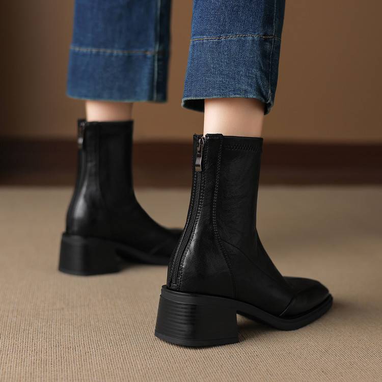 20250818738643035_750.jpg?imageslim