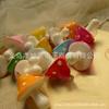 Micro paisaje exportación resina accesorios relieve DIY material bolsa accesorios color hongo colgante tridimensional animal