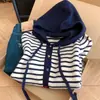 Cárdigan con Capucha de Manga Larga y Rayas Contrastantes Estilo Perezoso Versátil Chaqueta de Botones Dulce y Colorida Nueva Moda Primavera y Otoño