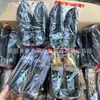 Sapatos de Papel para Rituais, Sapatos de Algodão, Sapatos de Couro, Sapatos Prontos, Sapatos de Papel para o Primeiro Dia de Outubro, Atacado de Suprimentos Funerários, Sapatos Masculinos e Femininos para Qingming