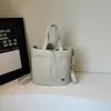 Bolsas Populares de Moda Bolso Tote Mujer Casual Simple Nicho Bolso de Mano Hombro Bandolera Portátil Nicho