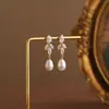 Novos brincos de zircônia e pérola de moda europeia e americana da Amazon, brincos versáteis de alta qualidade com estilo retrô francês