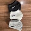 Calcetines de Mujer al por Mayor en Zhuji, Calcetines Cortos de Corte Bajo de Color Sólido, Calcetines Deportivos para Estudiantes, Calcetines Blancos de Tobillo para Hombre Transpirables de Primavera y Verano