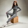 Conjunto de yoga transpirable de secado rápido para mujer, cuello alto, top de manga larga que ciñe la cintura, pantalones de yoga de alta elasticidad que levantan los glúteos, conjunto deportivo de dos piezas