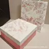 Nuevo Set de Regalo Rosa Flor de Cerezo de Dos Piezas Caja de Regalo Bolsa de Regalo Loción Corporal Gel de Ducha Crema de Manos Caja de Empaque Bolsa de Papel
