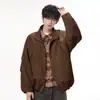 Jaqueta Tandun Marrom com Gola Alta Silhouette para Homens, Primavera e Outono 2026 Nova Jaqueta Casual Solta Estilo Retrô Americano para Homens