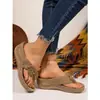 Chanclas de mujer de talla grande transfronterizas 2026 nuevas sandalias de cuña florales de moda para mujer costura retro 36-43
