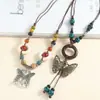 Collar de Cerámica con Colgante de Mariposa Estilo Étnico Cadena Larga Retro Versátil Anillo de Madera Cadena para Suéter Accesorios de Ropa Ajustables