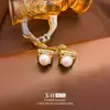Brincos de Clipe Elegantes e Luxuosos para Bobina de Mosquito para Mulheres Sem Furos nas Orelhas, Brincos de Moda Exquisitos e Versáteis, Brincos Personalizados de Alta Qualidade para Atacado