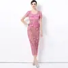Foto Real de Vestido Slim de Renda na Cintura com Manga Curta e Decote Quadrado Estilo Nicho com Cinto