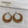 Estilo Ins Bohemio de Vacaciones Pendientes Redondos de Paja Hechos a Mano Pendientes para Foto en la Playa de Mujer Anillo de Oreja de Moda