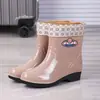 Botas de lluvia estilo chino hasta la mitad de la pantorrilla, para todas las estaciones, antideslizantes, impermeables, con suelas gruesas, de corte bajo, duraderas, forradas de felpa, adecuadas para uso en exteriores, y extra gruesas