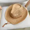Chapéu de Palha Trançado Retrô Chapéu de Cowboy Ocidental com Cordão Ajustável Chapéu de Cavaleiro Chapéu de Sol para Proteção Solar de Verão para Homens e Mulheres