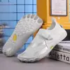 Nuevo calzado de verano favorito para exteriores para hombres y mujeres, zapatos de playa para parejas, zapatos de vadeo antideslizantes de secado rápido, zapatos para nadar, venta al por mayor desde el fabricante