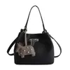 Bolso Cubo Portátil Versátil Casual Transfronterizo para Mujer, Elegante y Versátil, Diseño de Nicho de Lujo Ligero, Bolso de Hombro y Cruzado de Moda