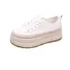 Zapatos Casuales de Suela Gruesa para Chicas Bajitas que Aumentan la Altura para Mujer 2026 Primavera Otoño Nueva Moda Versátiles Cómodos con Cordones Zapatos de Tabla para Estudiantes