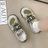 Zapatos deportivos casuales para exteriores, nuevos súper populares de otoño 2026 para mujer, estilo ballet retro de nicho, zapatos de entrenamiento alemanes