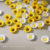 Nuevos Accesorios de Arte para Uñas de Girasol Frescura de Verano Flor de Girasol de Resina Decoraciones para Uñas Venta al por Mayor
