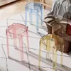Banqueta Transparente de Plástico Leve de Luxo para Uso Doméstico, Banqueta Redonda Espessada e Empilhável, Banco Simples para Sala de Estar, Cadeira de Jantar, Cadeira de Acrílico