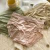 Ropa interior de seda de hielo dulce para niña, pura, sexy, con realce de cadera, transpirable, de cintura media, agradable para la piel, bragas rojas envolventes para mujer