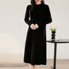 Vestido de Punto de Lana 100% Pura de Color Sólido con Cuello Semi-Alto para Mujer, Otoño e Invierno 26 Estilos, Ajustado por Encima de la Rodilla para Vestir en Capas