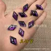 Venta al por mayor de fábrica color diamante acrílico taladro para coser a mano plano prismático fondo plano doble agujero taladro accesorios para ropa accesorios strass