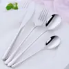 Juego de Cuchillo, Tenedor y Cuchara de Acero Inoxidable 304 de Cuatro Piezas Estilo Coreano Vajilla Occidental Juego de Regalo de Cuchillo y Tenedor para Hotel Restaurant Suministro Directo de Fábrica