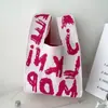 Bolsa de tricô bolsa de presente bolsa de presente atacado bolsa tote bolsa de lã lancheira bolsa portátil flores ins estilo fofo