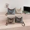 Bolso de Axila para Mujer 2026 Nuevo de Moda Principios de Otoño Popular Casual para el Trabajo Bolso de Hombro Cruzado de Moda Versátil Bolso Cubo