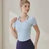 Roupa de Yoga Feminina 2026 Verão Pilates Camiseta de Manga Curta Treinamento ao Ar Livre Top Fitness Top de Secagem Rápida para Yoga