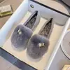 Novos Sapatos Casuais Loafers Franceses de Moda Outono/Inverno 2026 para Mulheres, Sapatos Peludos com Forro de Pelúcia, Sapatos de Algodão com Solado Grosso para Comércio Transfronteiriço