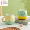 Copo de Água de Cerâmica com Design de Coração Delicado, Alto Valor Estético, Presente para Estudantes, Uso Doméstico, Caneca Prática com Tampa
