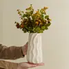 Vaso de Cerâmica Ondulado Simples e Criativo Shumen Ornamentos para Arranjo de Flores de Sala de Estar em Casa Vasos Hidropônicos Decorativos de Alta Qualidade