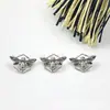 Brincos de Abelha Inseto em Liga de Titânio ASTMF-136 Titânio G23 Novo Piercing Punctura Hexagonal Abelhas Joias Cabeça