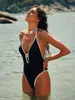 Nuevo Traje de Baño Enterizo de Nylon con Escote en V Profundo 2027 para Mujer, Traje de Baño Sexy Ajustado para Comercio Electrónico Transfronterizo de Amazon, Xingcheng