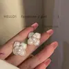 Pendientes de Botón Perla Camelia Retro Coreano Francés Temperamento Elegante Nicho Lujo Ligero Alto Gama Sentido del Diseño Joyería para Orejas Blanco
