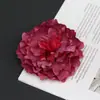 Nuevas Cabezas de Flores Artificiales de Peonía Decoración de Flores de Seda DIY Accesorios para el Cabello Hechos a Mano Pasadores Flores Artificiales Retro Europeas Fabricante Venta al por Mayor