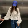 Atualização do tamanho do envio Outono chique coreano Nova chegada Francês Decote V Cintura com cordão Manga bufante Chiffon Camisa feminina