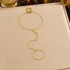 Moda Estilo Coreano Simple Colgante Estrella Redondo Tachonado con Diamantes Chapado en Oro con Cadena de Acero Inoxidable, Accesorio Versátil para el Dedo