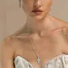 Collar Largo con Colgante de Botella en Relieve Estilo Lujo Ligero, Collar de Suéter de Gama Alta Moderno y Versátil, Colgante de Diseño Personalizado de Nicho para Mujeres