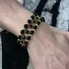 Pulseira de Cristal Preto com Contas de Alto Padrão em Estilo Gótico Escuro, com Design Moderno e Único, Acessório Versátil e Estiloso