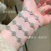 Atacado de fábrica pequeno vermelho departamento material perigoso natural jade azul água trevo de quatro folhas pulseira s925 prata incrustação pequeno design fresco