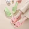 Zapatillas de verano con dibujos animados para mujer, de PVC, con suela suave, suela gruesa, para el baño, transpirables, para mamá